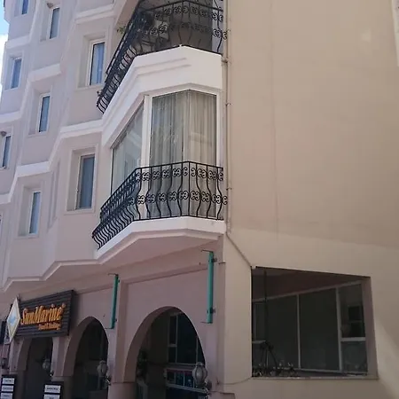 Alesta Apartamento *